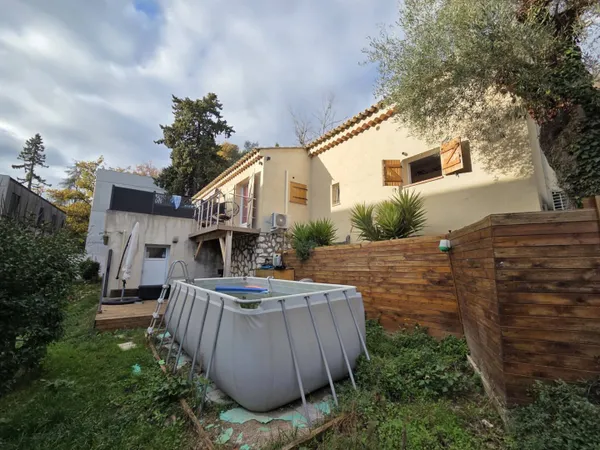 Villa 5 pièces 107 m² 