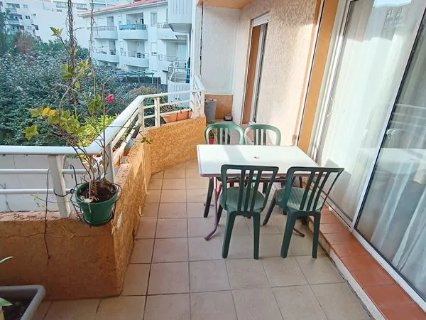 T3 avec terrasse + garage perpignan sud 