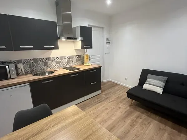 Appartement 1 pièce 21 m² 