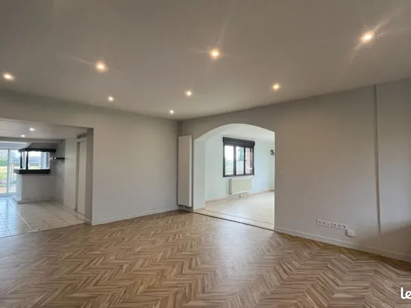 Maison 7 pièces 185 m² 