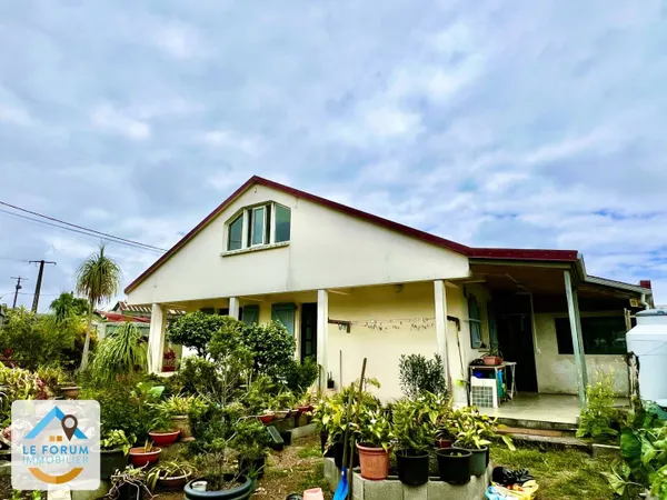 Villa 5 pièces 250 m² 