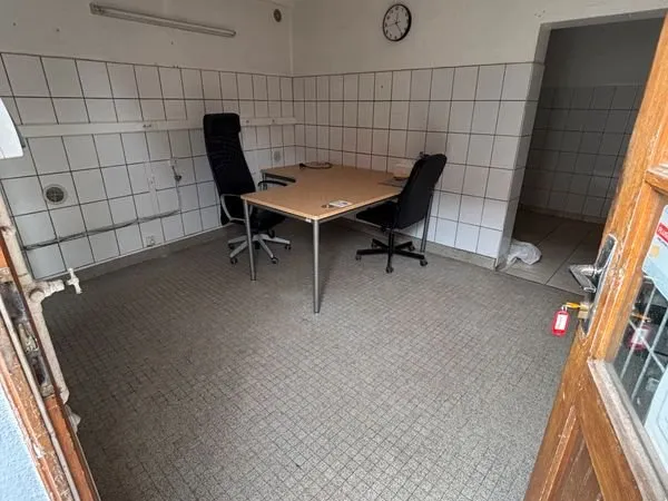 Bureau, atelier, 100m de la gare