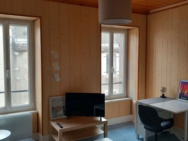 Studio quartier St Martin 
