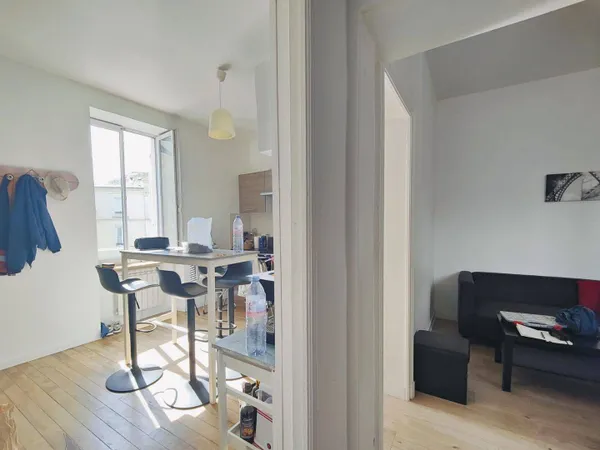 Appartement 6 pièces 70 m² 