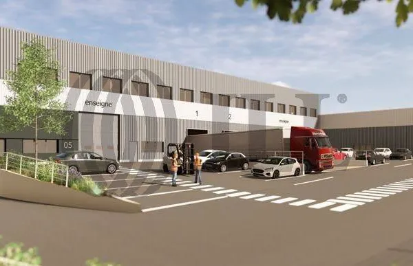 Local d'activité 2256 m² 
