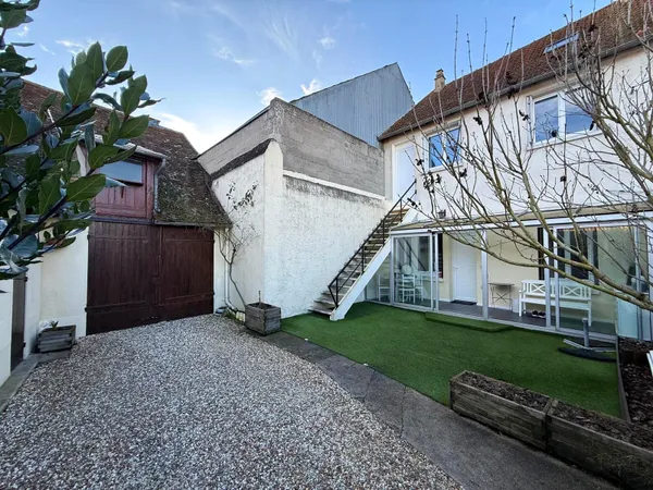 Maison 193 m² 