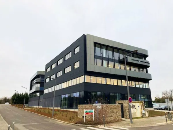 Bureaux 149 m² 