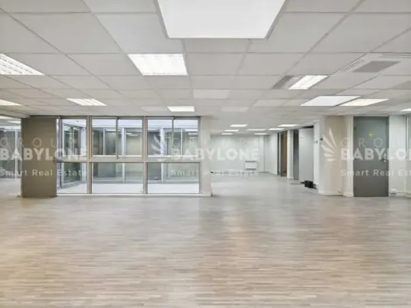 Duplex rénové avec terrasse à Boulogne nord 
