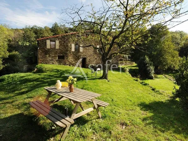 Maison 466 m² 