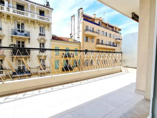 Appartement 1 pièce 35 m² 