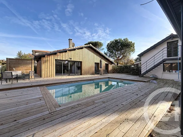 Maison 5 pièces 149 m² 