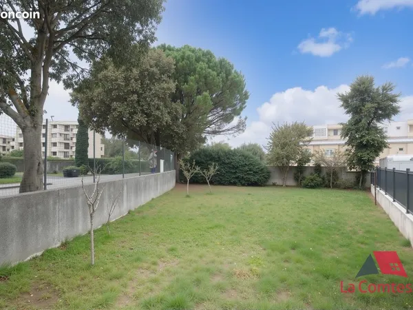Terrain 438 m² Gardanne 