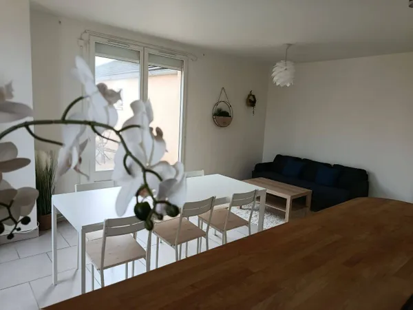 Appartement 7 pièces 103 m² 