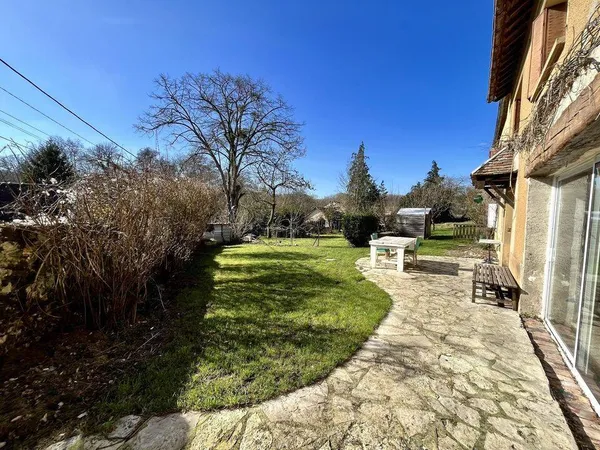 Maison 6 pièces 186 m² 