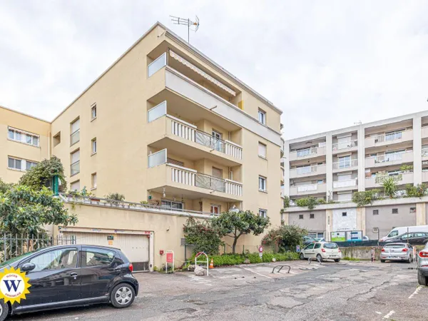 Parking - Garage Location Nice   103€