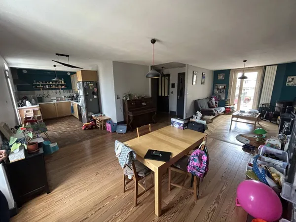Maison de ville 8 pièces 196 m² 