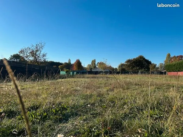 Terrain 1 468 m² Val De Virvee 