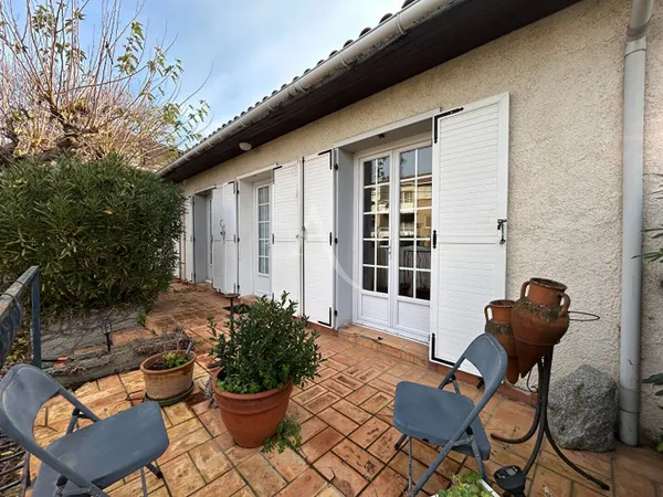 Maison de plain-pied 5 pièces 101 m² 