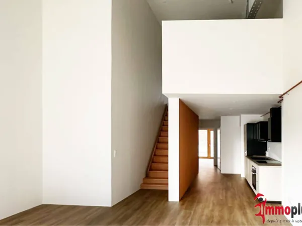 Duplex 4 pièces 83 m² 