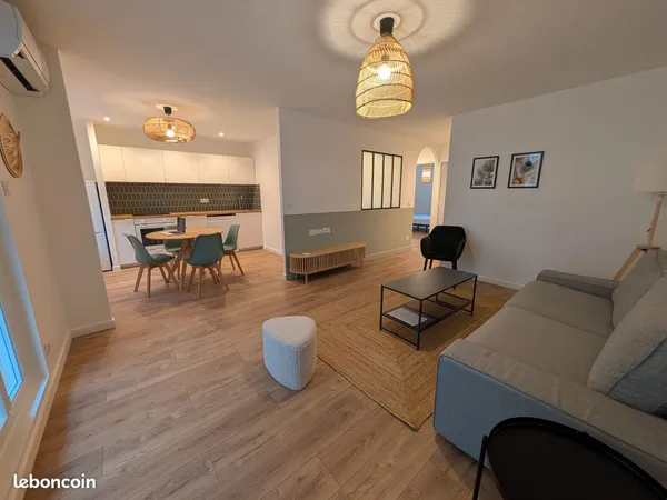 Location meublée refait à neuf T3 (65 m2) + 2 balcons + cave - Marseille Le Camas - 5ème 