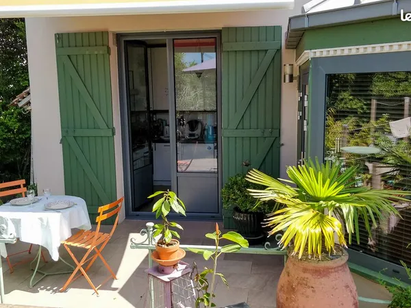 Jolie maison rénovée de 95 m² - Terrasse suspendue 50 m² - Vue panoramique - Quartier prisé 