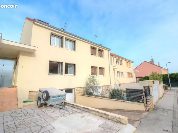 Maison 5 pièces 82 m² 