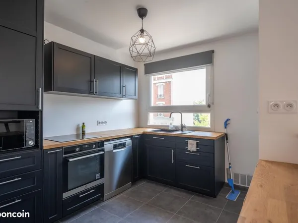 Appartement 4 pièces 83 m² 
