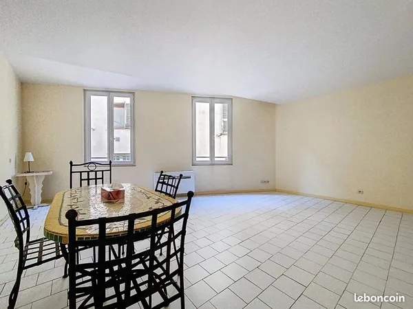 Appartement 3 pièces 49 m² 