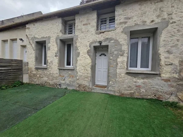 Maison 2 pièces 100 m² 
