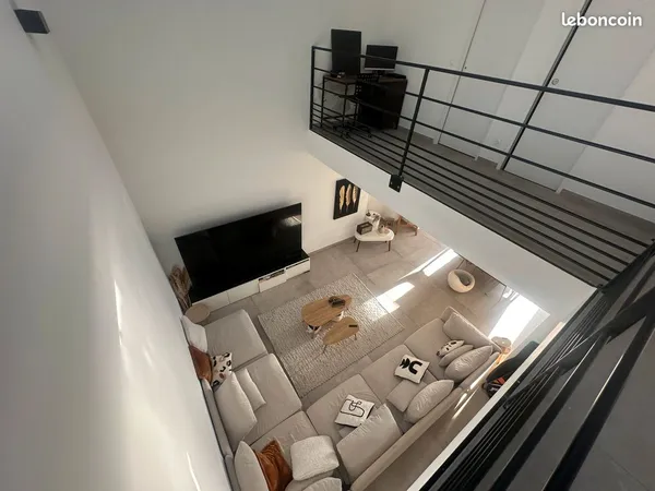 Coup de coeur maison de village / appartement 208 m² 