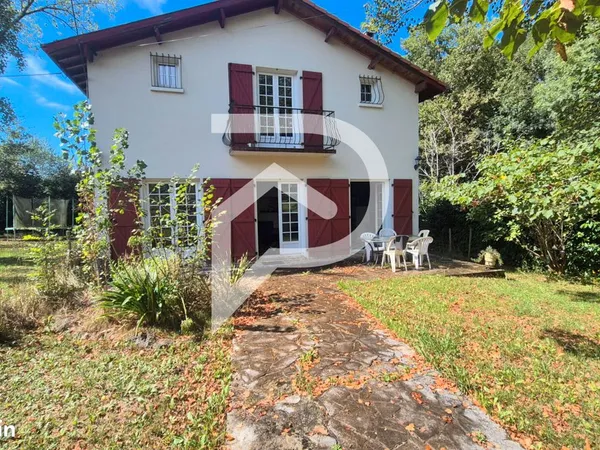 Maison 7 pièces 168 m² 
