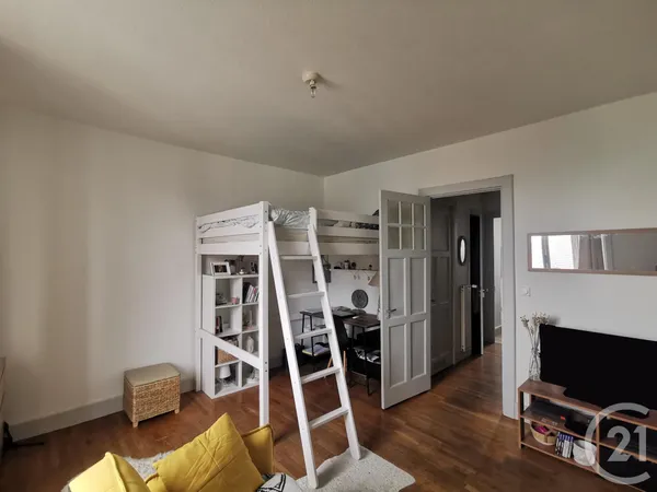 Appartement 1 pièce 33 m² 