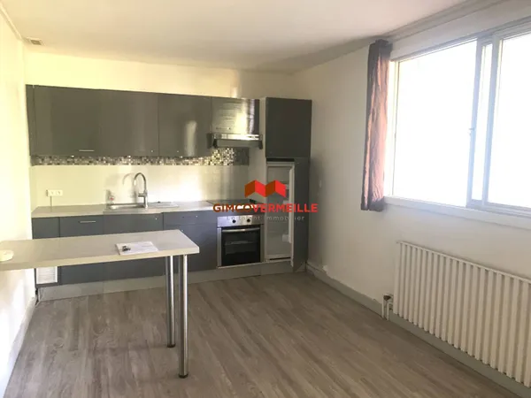 Triplex 1 pièce 37 m² 