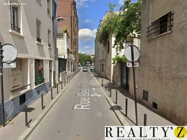 Local commercial 461 m² 