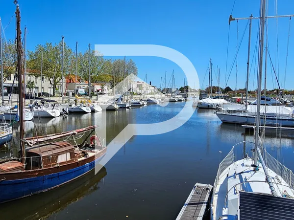 Immeuble Vente La Tremblade 6p 210m² 346500€