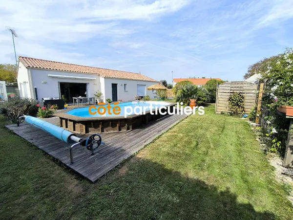 Maison de plain-pied 4 pièces 112 m² 