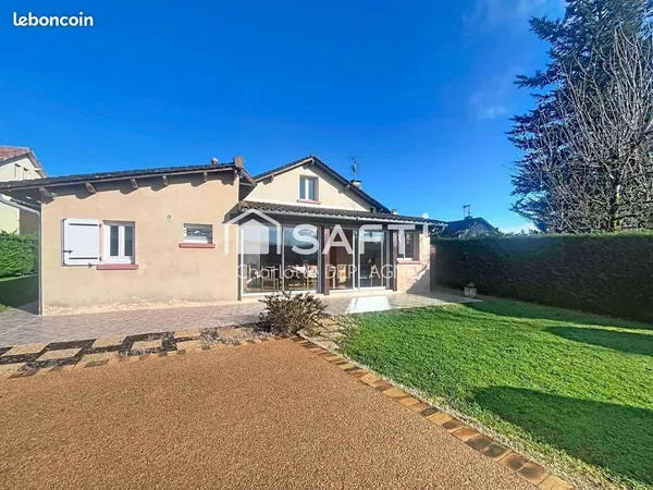 Propriété 3 pièces 75 m² 