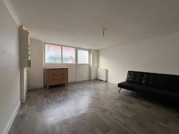 Appartement 1 pièce 28 m² 