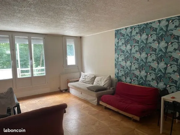Chambre à louer dans colocation à Evry 
