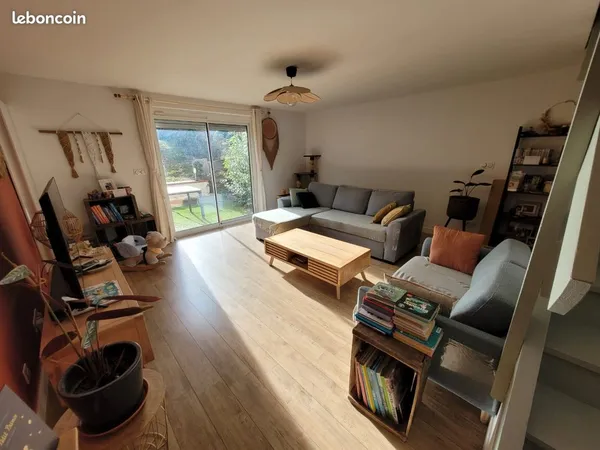 Maison 5 pièces 108m2 