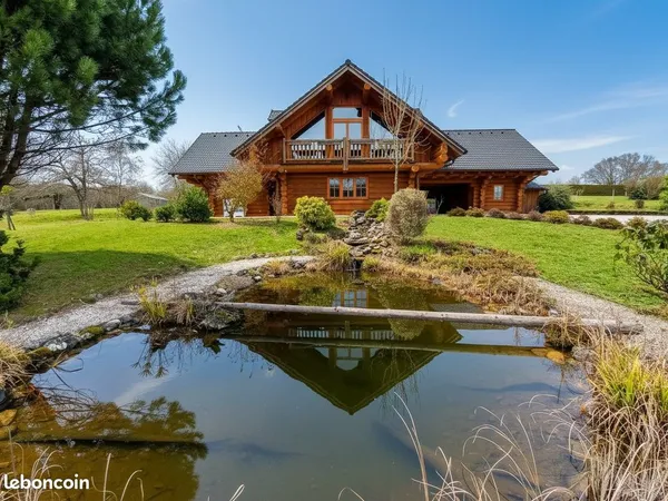 Maison 8 pièces 249 m² 
