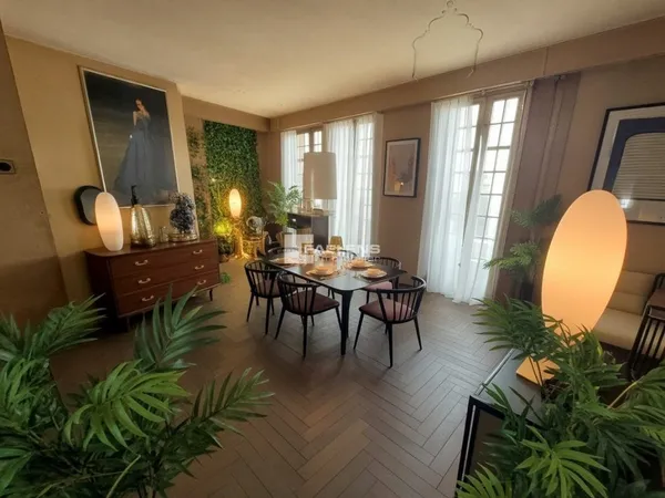 Appartement 5 pièces 148 m² 