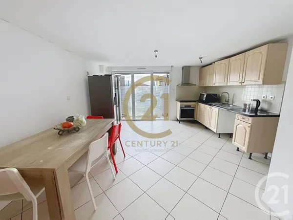 Appartement 4 pièces 72 m² 