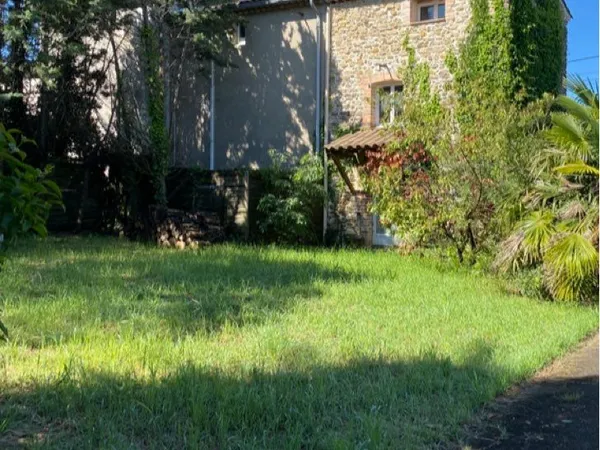 Location Triplex 