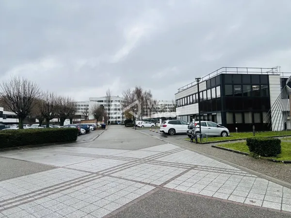 Bureau 226 m² 