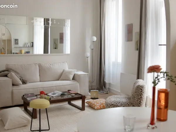 T2 meublé de caractère - Bail mobilité (1 à 6 mois) - Lumineux - Balcon - Quartier Longchamp 