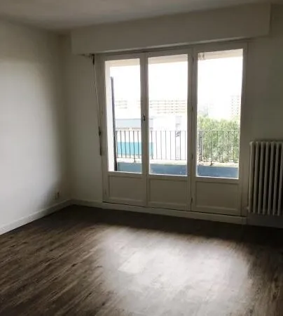 Appartement 1 pièce 33 m² 
