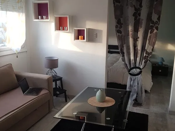 Appartement entièrement meublé 40 m² (idéal pour étudiant) 
