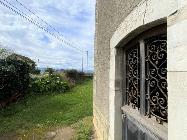 Maison 8 pièces 230 m² 