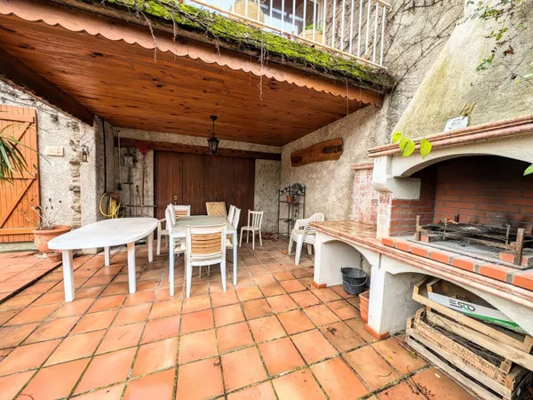 Maison 5 pièces 279 m² 